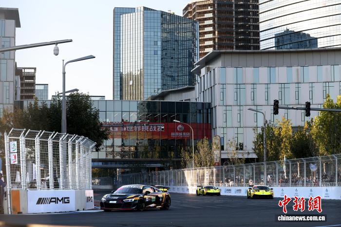 2025 GT世界挑战赛北京收官：原力赛车87号车组夺