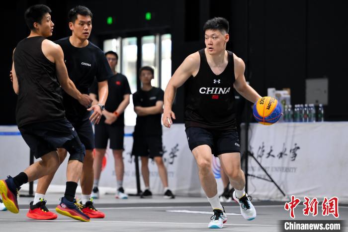 张宁强调学会摆脱个人依赖,带领中国三人篮球