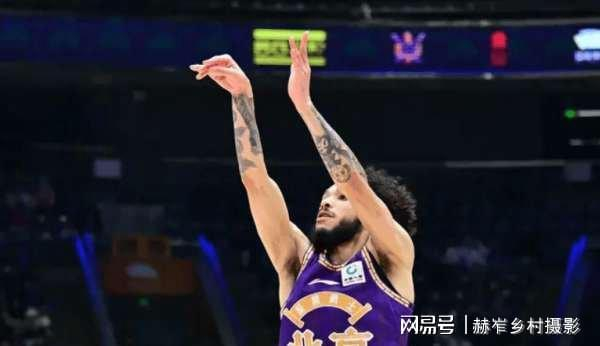 山西男篮主场力克北控迎连胜 广东队大胜新疆完