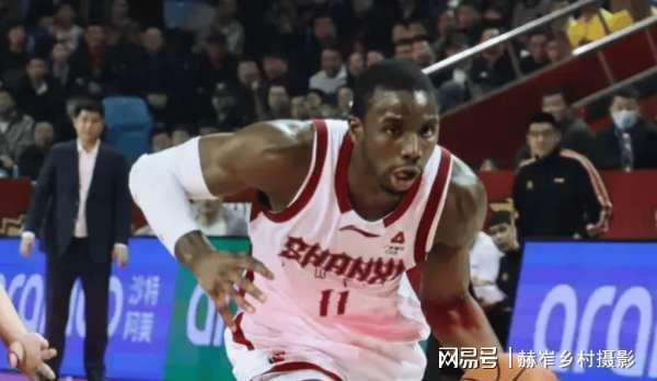 山西男篮主场力克北控迎连胜 广东队大胜新疆完