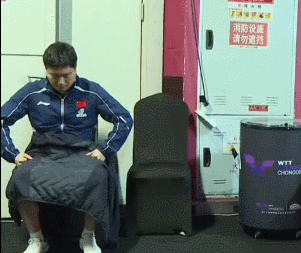 梁靖崑腰伤困扰澳门世界杯 温瑞博晋级冲击世乒