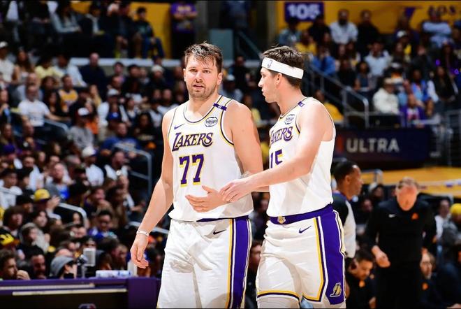 NBA常规赛双人组排名揭晓 约基奇穆雷登顶